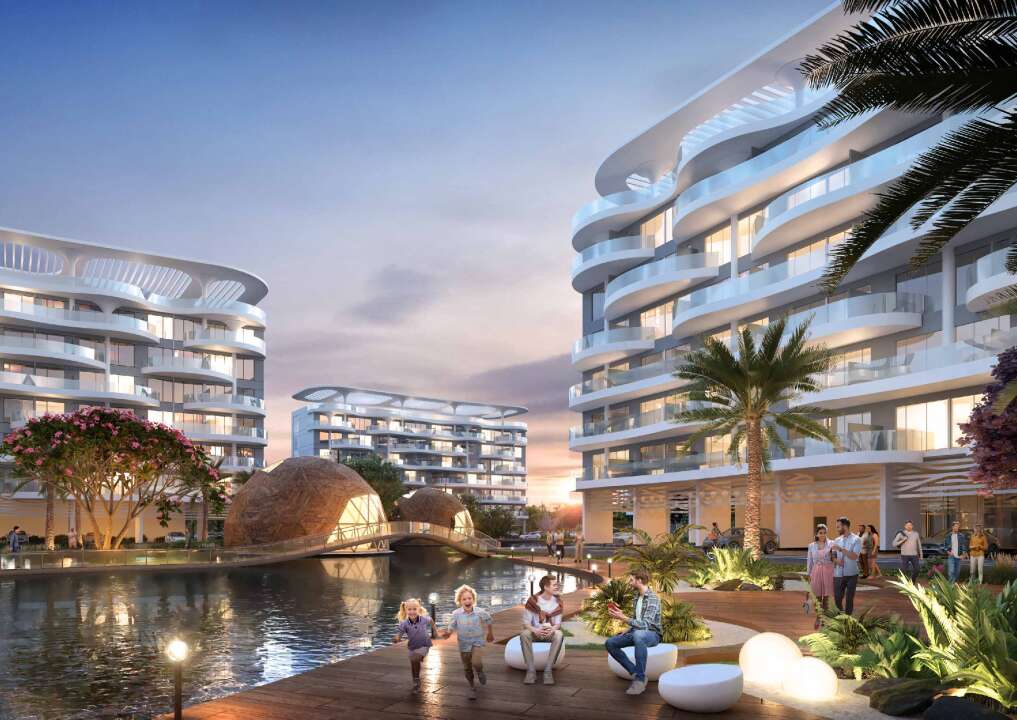 Two-Bedroom Paradise by the Lagoon