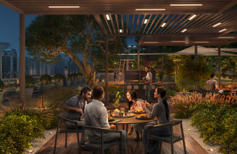 Extraordinary Four-bedrrom Apartment
